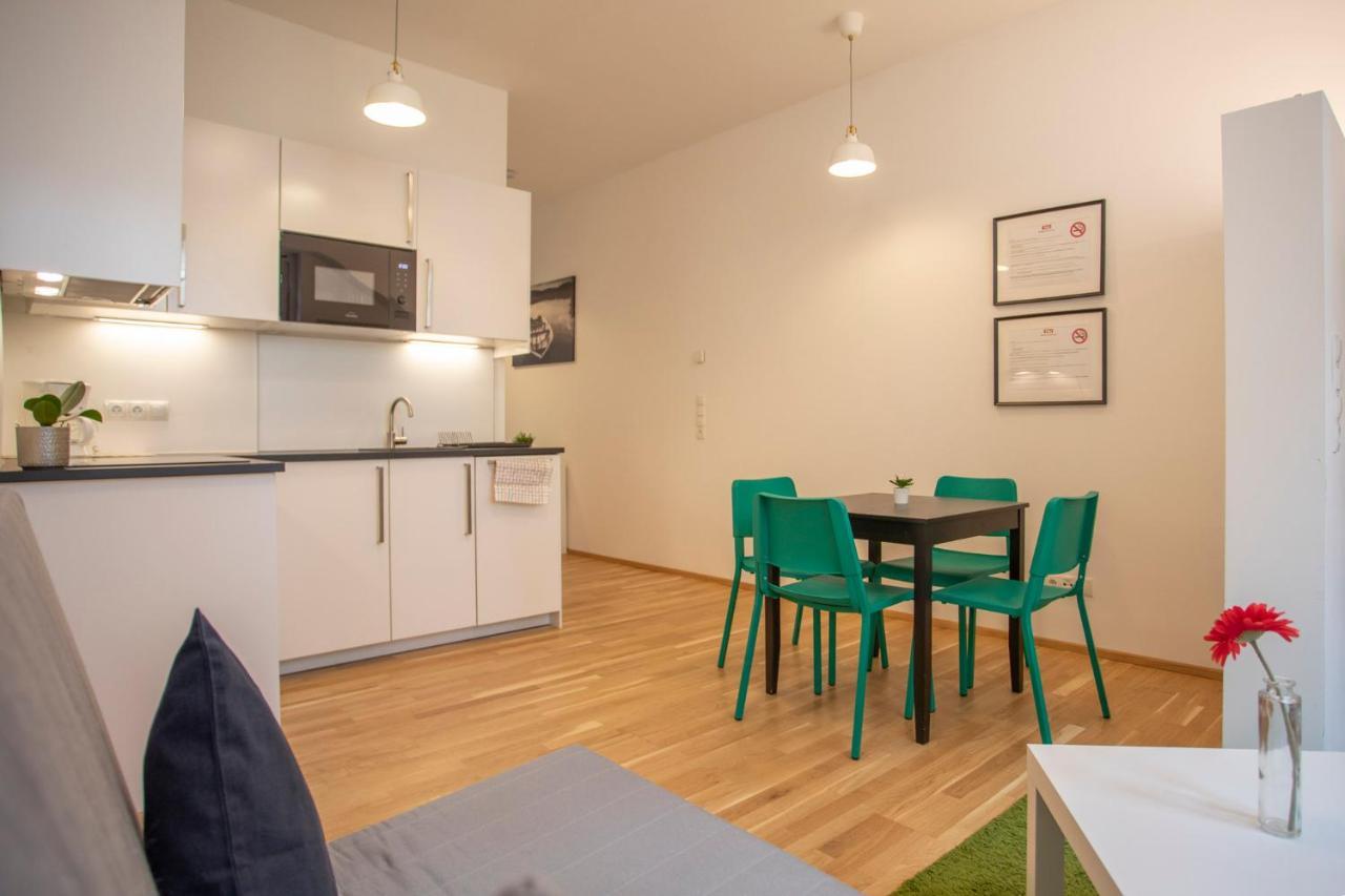Lovely 1-bedroom apartment in Innsbruck Buitenkant foto