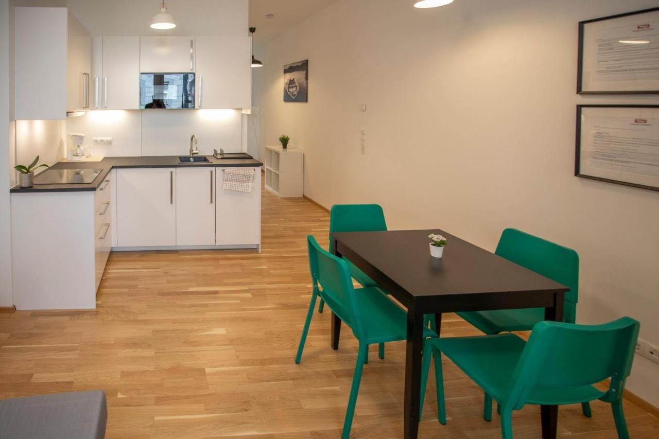 Lovely 1-bedroom apartment in Innsbruck Buitenkant foto